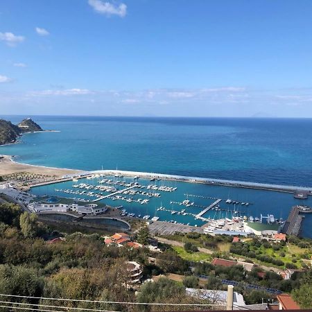 Appartamento Vista Mare Capo dʼOrlando エクステリア 写真